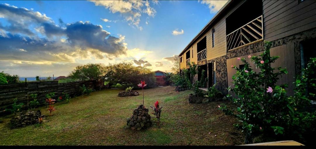 Apartamentos Tupuna Lodge 汉格罗阿 外观 照片
