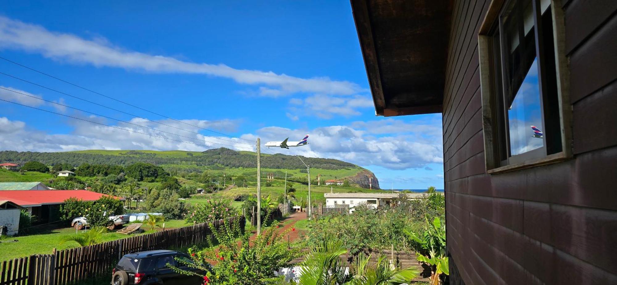 Apartamentos Tupuna Lodge 汉格罗阿 外观 照片