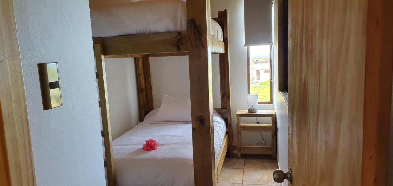 Apartamentos Tupuna Lodge 汉格罗阿 外观 照片