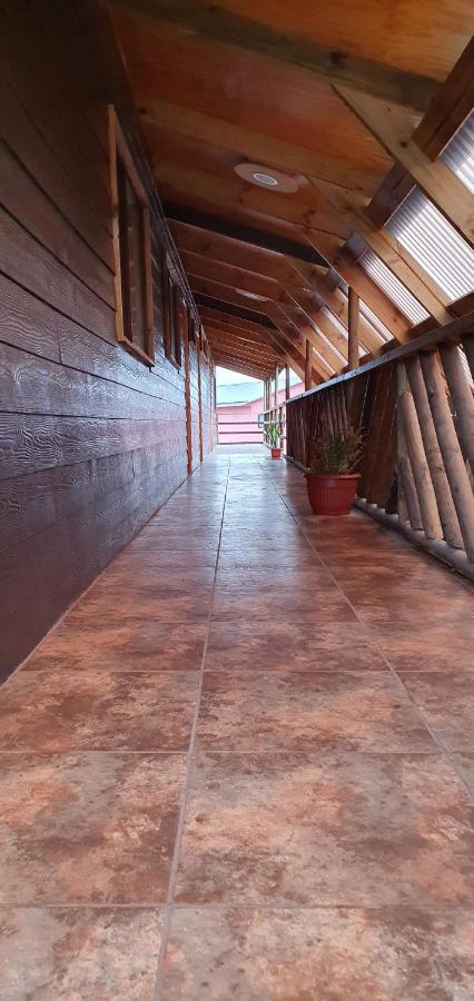 Apartamentos Tupuna Lodge 汉格罗阿 外观 照片